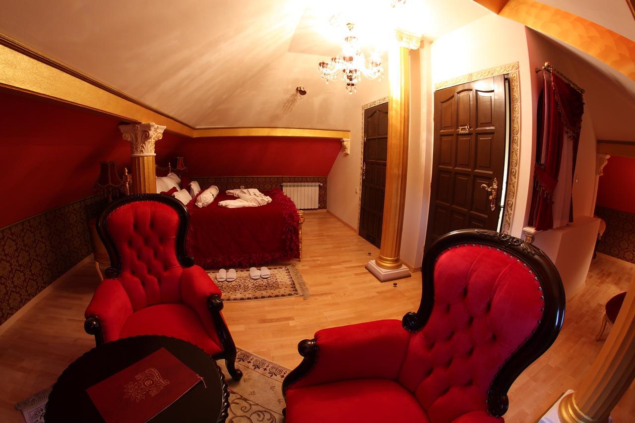 Zamek Pod Brzozami, Wynajem Pokoi Apartment กรินีซา ดรอยจ์ ภายนอก รูปภาพ