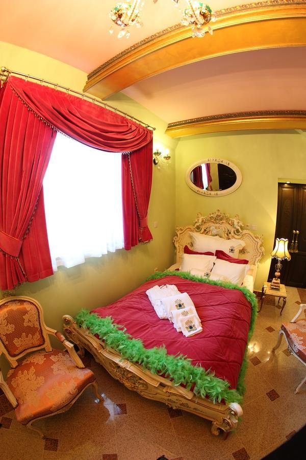 Zamek Pod Brzozami, Wynajem Pokoi Apartment กรินีซา ดรอยจ์ ภายนอก รูปภาพ